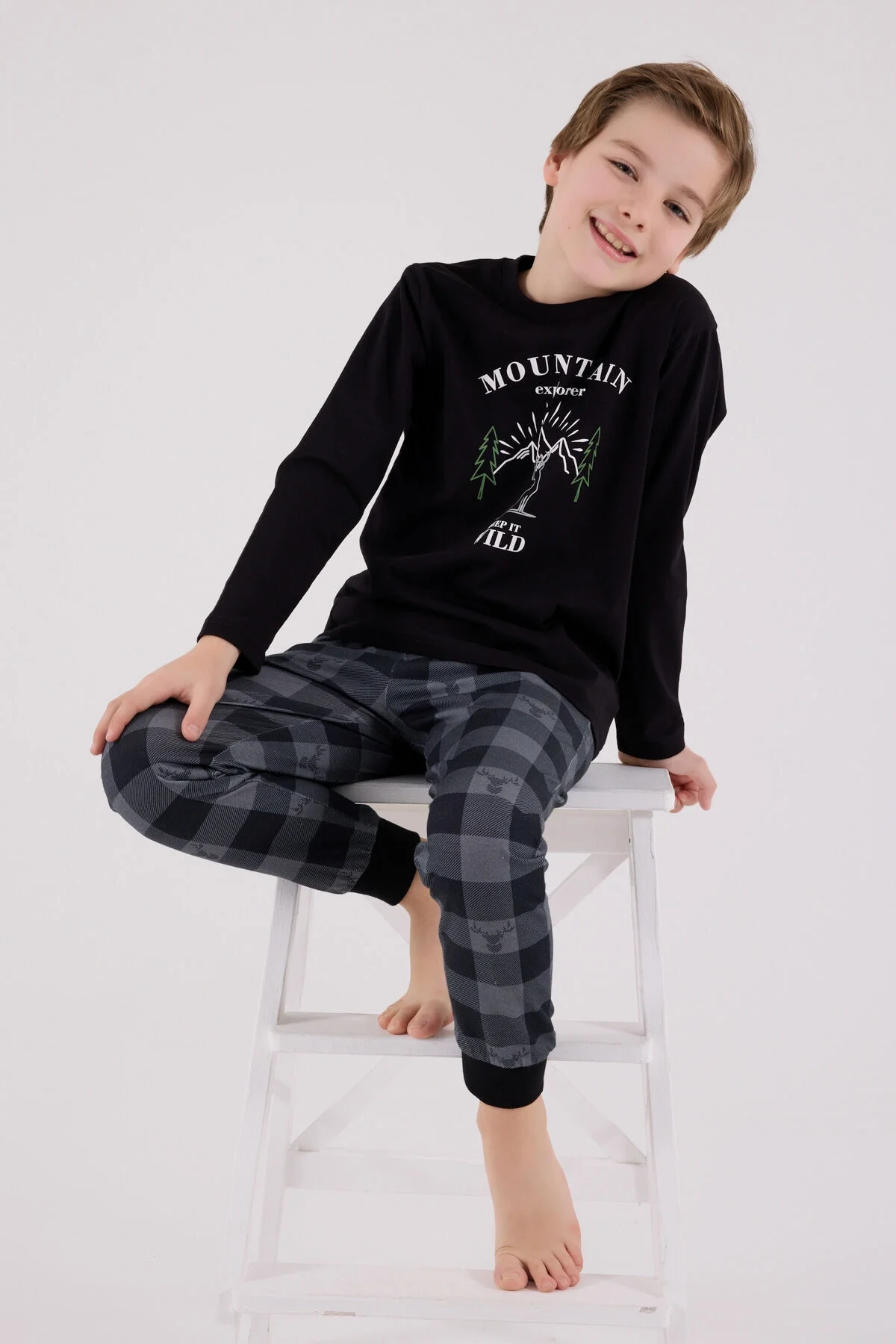 Arnetta Erkek Çocuk Siyah Pijama Takımı