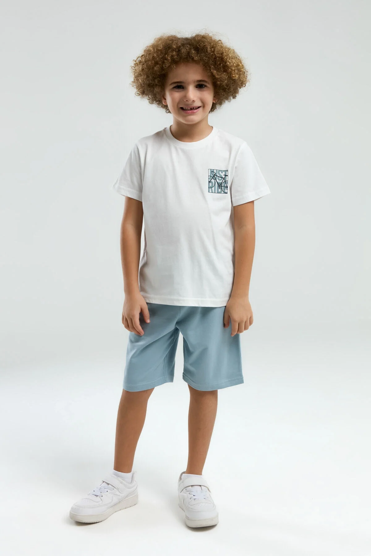 Arnetta Erkek Çocuk Beyaz Bermuda Takım