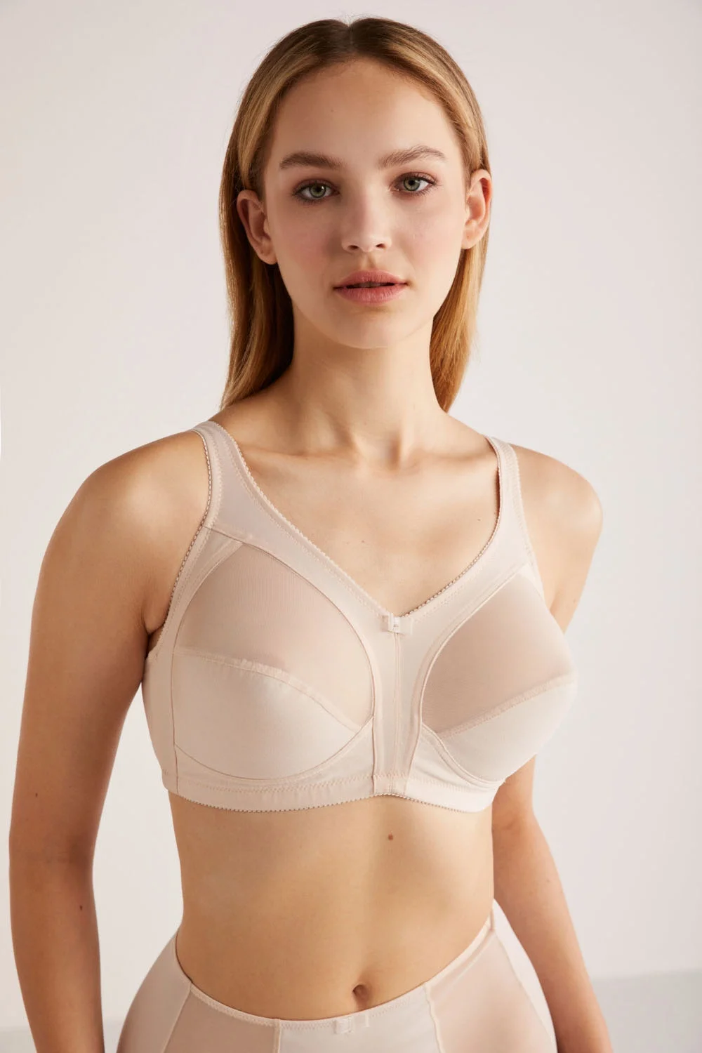 Bianca Kapsız ve Telsiz Toparlayıcı Sütyen