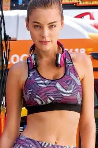 Desenli Sporcu Atleti