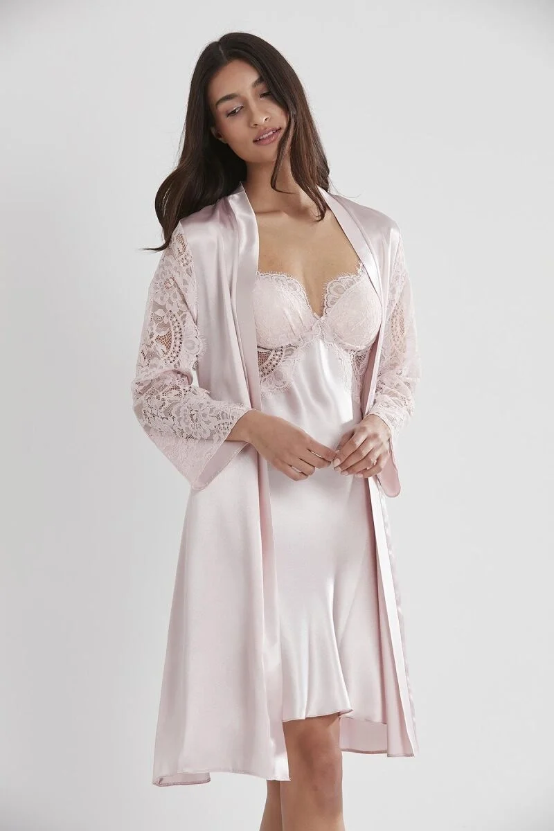 Saten Dantelli Kadın Gecelik ve Sabahlık Takımı - 4025 Pudra